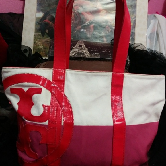 Tory Burch Handbags - TORY BURCH SUMMER TOTE